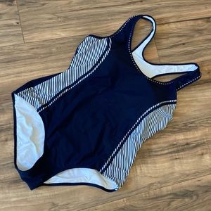 Uhnice swimsuit one piece plus size